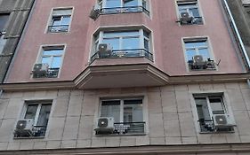 Central Belvedere Apartman
